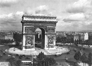 Arc de Triomphe, Paris 1945 (small)